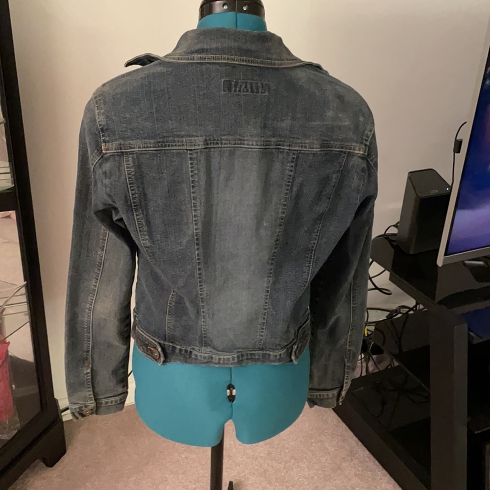 Jean Jacket - Picture 3 of 8